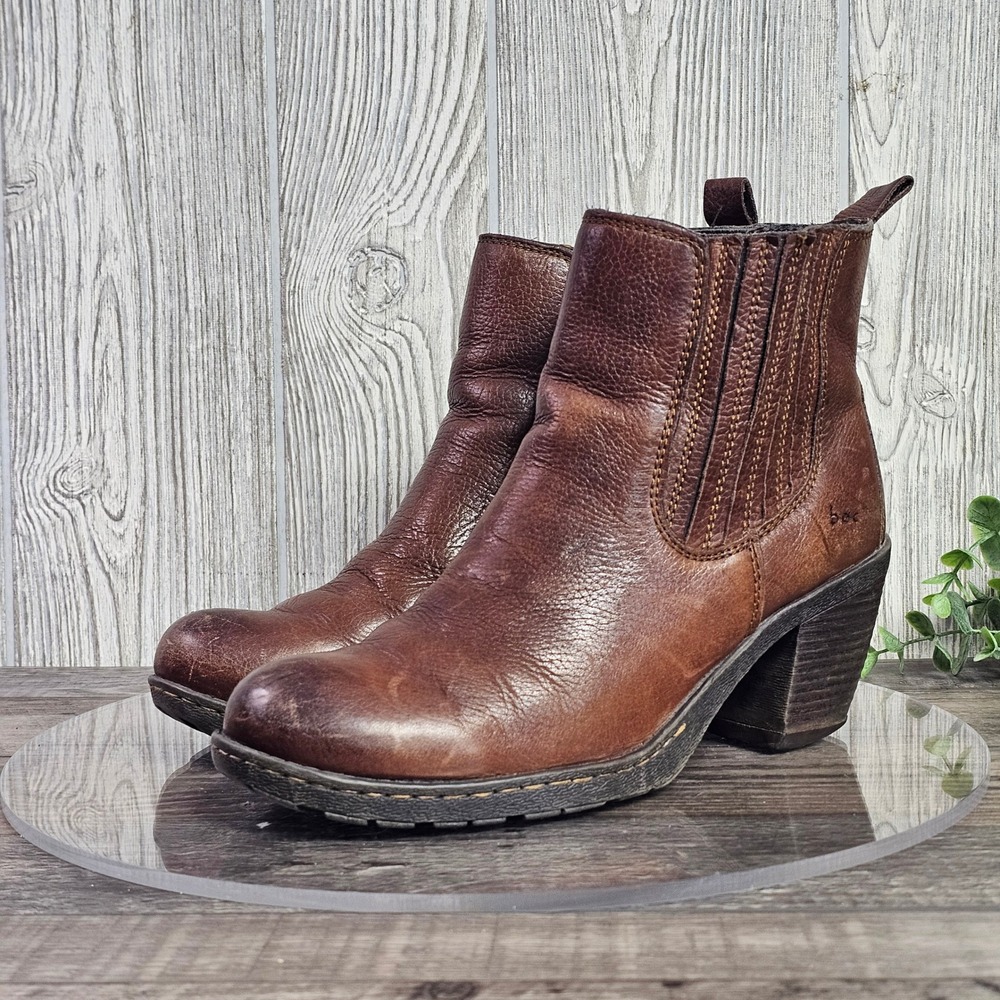 BOC Born Concept Brown Leather Chelsea Ankle Boots Block Heel Women's Size 8 - Picture 1 of 9